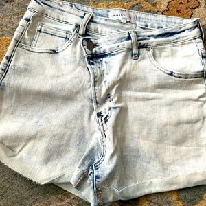 Risen Shorts